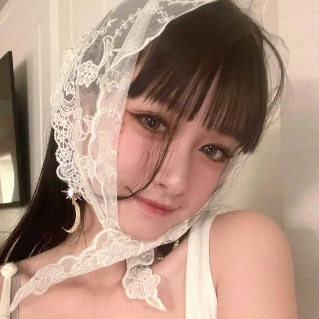 克莱尔的相机